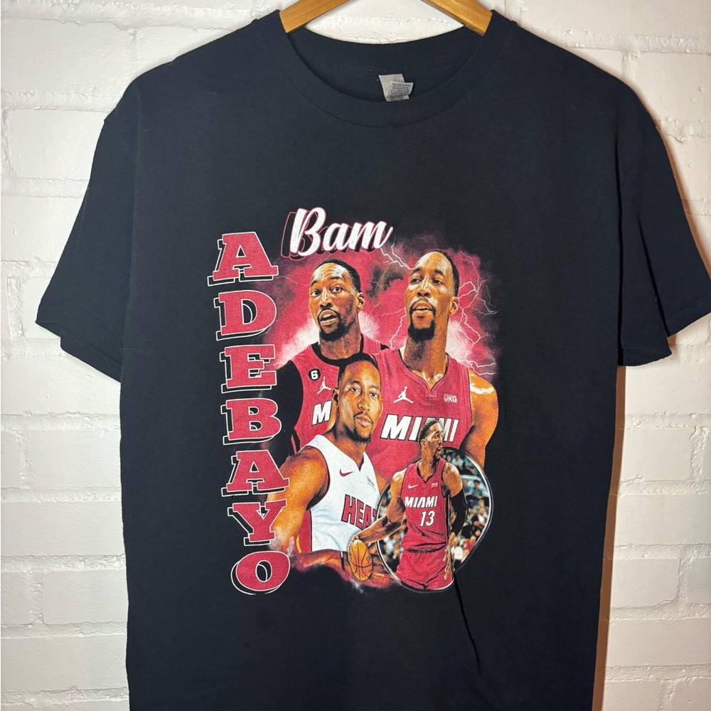 Gildan Black Graphic Tee with Red and White Accents